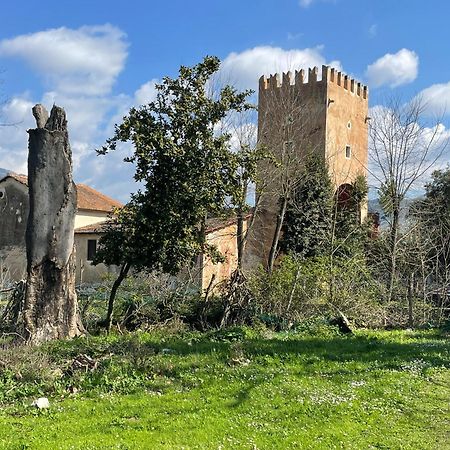 Alloggio La Torre Fossanova Priverno Extérieur photo